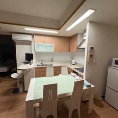 値下げニトリテーブルと椅子セットの画像