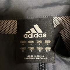 adidas men'sジャケットの画像
