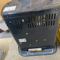 灯油ストーブの画像