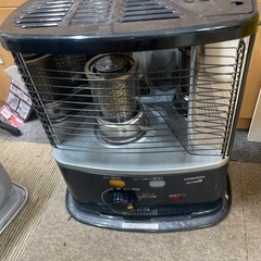 灯油ストーブの画像