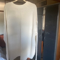 美品
スラブVネック/ビッグニット/の画像