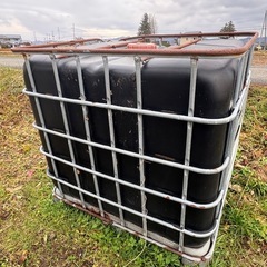 貯水タンク雨水タンク給水タンク
　1000Lタンクの画像