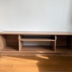 テレビ台の画像