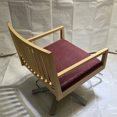 スタイリングチェア　美容室　椅子　タカラベルモント　ビューティーガレージの画像