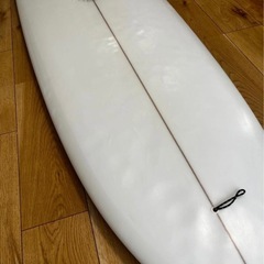 マンダラサーフボードの画像