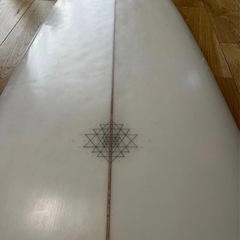 マンダラサーフボードの画像