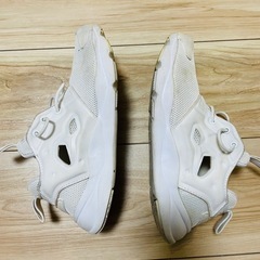 Reebok リーボック フューリーライト 23.5cmの画像