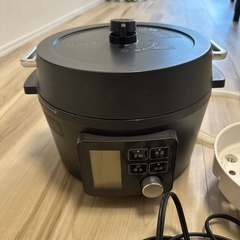 アイリスオーヤマ電気圧力鍋4L　ブラックの画像