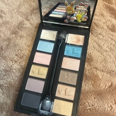 アイシャドウの画像