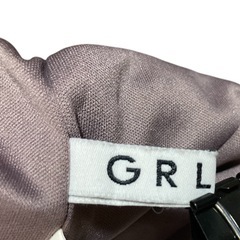 【新品】GRL グレイル プリーツフレアパンツ グレージュ 光沢 ベロア Ｍの画像