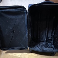 キャリーケース
の画像