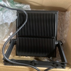 東芝LED投光器　照明器具　の画像