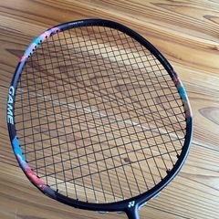 バドミントンラケット　ナノフレア700ゲームの画像