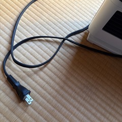 簡単ファンヒーター　電気　1200w800wの画像