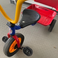 三輪車　ボーネルンド ウィンザー （ Winther ） ペリカンデザイン 三輪車 Vハンドル カラー（ 荷台つき ）の画像