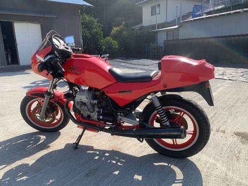 モトグッチタルガ400