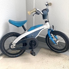 BMW キッズバイク 子供自転車の画像