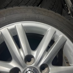 205/55r16スタッドレスタイヤダンロップwinter25週23年製とトヨタ純正ホイール4本の画像