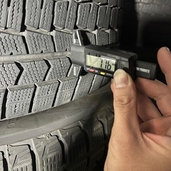 205/55r16スタッドレスタイヤダンロップwinter25週23年製とトヨタ純正ホイール4本の画像