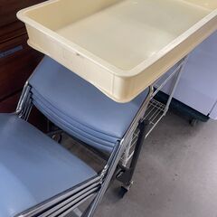 引き取り限定　中古プラスチックケース　１個￥５００の画像