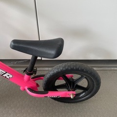 ストライダー  ピンク の画像