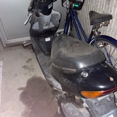 【ジャンク】ホンダ Dio 不動車／ハンドル不具合／部品取り用／鍵ありの画像