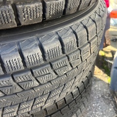 ダンロップ　スタッドレス　235 70 16の画像