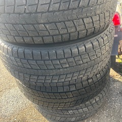 ダンロップ　スタッドレス　235 70 16の画像