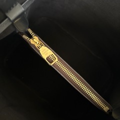 ルイヴィトン　ショルダーバッグ　ネオノエ　モノグラム　レディース　黒の画像