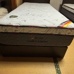 Musterring ドイツ製シングルベッド 引き出し付き、の画像