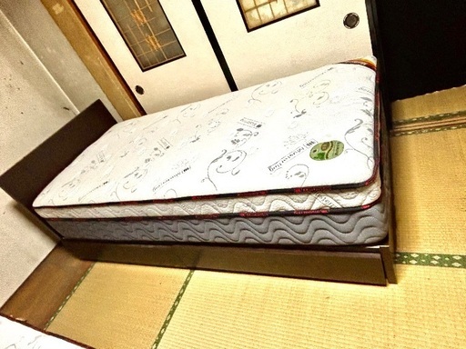 Musterring ドイツ製シングルベッド 引き出し付き、