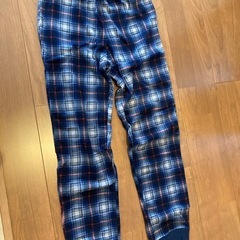 （ユニクロ新品）ネイビー チェック柄 長袖パジャマの画像