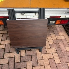 折りたたみダイニングテーブルの画像