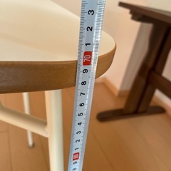 キナリ　テーブルの画像