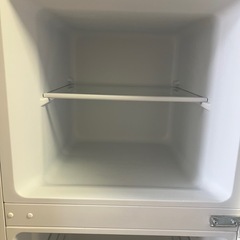 予約済 MAXZEN 冷蔵庫 138L コンパクト 大容量 右開き 2ドア 幅48cm 一人暮らし 冷凍室上側 温度調節 静音 耐熱板 省スペース 白 ホワイト JR138ML01 マクスゼンの画像