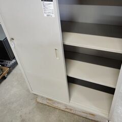 コクヨ　上ガラス引き違い下スチール引違扉書庫『中古良品』の画像