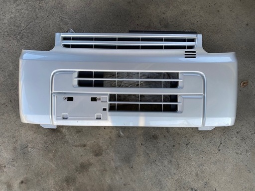 エブリィバン DA17V フロントバンパー