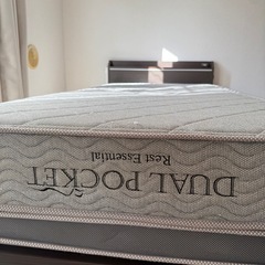 ニトリ マットレス　厚い　硬い/柔らかい両面　の画像