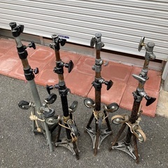 スタジオスタンド4本の画像
