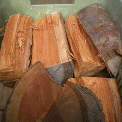 ■【数量限定】広葉樹ミックス薪　約55キロ　1127の画像