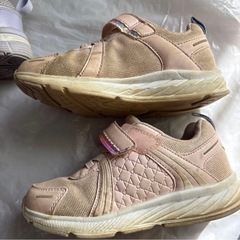 女の子　スニーカー　7足セット　まとめ売りの画像