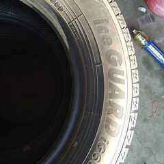 激安　スタットレスタイヤIG60　185/70R14の画像