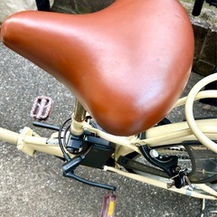 フィールドチャンプ電動アシスト自転車26インチ　充電器付の画像