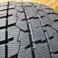 A4835 225/45R17 4本SET 17インチ スタッドレス TOYO ガリットGIZ 22年製 溝ありの画像
