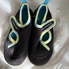 男の子　スニーカー　4足セットの画像