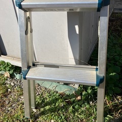 ミニ脚立の画像