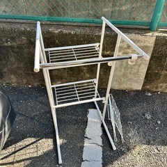 IKEAの**TORGNY（トールニー）ランドリーラックの画像