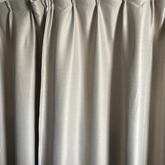 ［決まりました］テレビ、蛍光灯、カーテンなどの画像