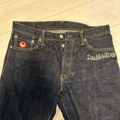 ジーンズ　
沖縄地図の刺繍入りの画像