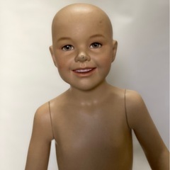 マネキン子供3体の画像
